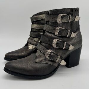 Steve Madden Praire Western Metallic Gray Silver Leather Heeled Boots Size 11